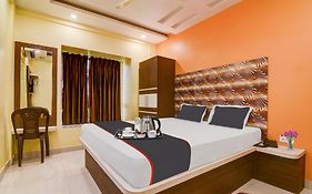 Flagship Hotel Golden Residency